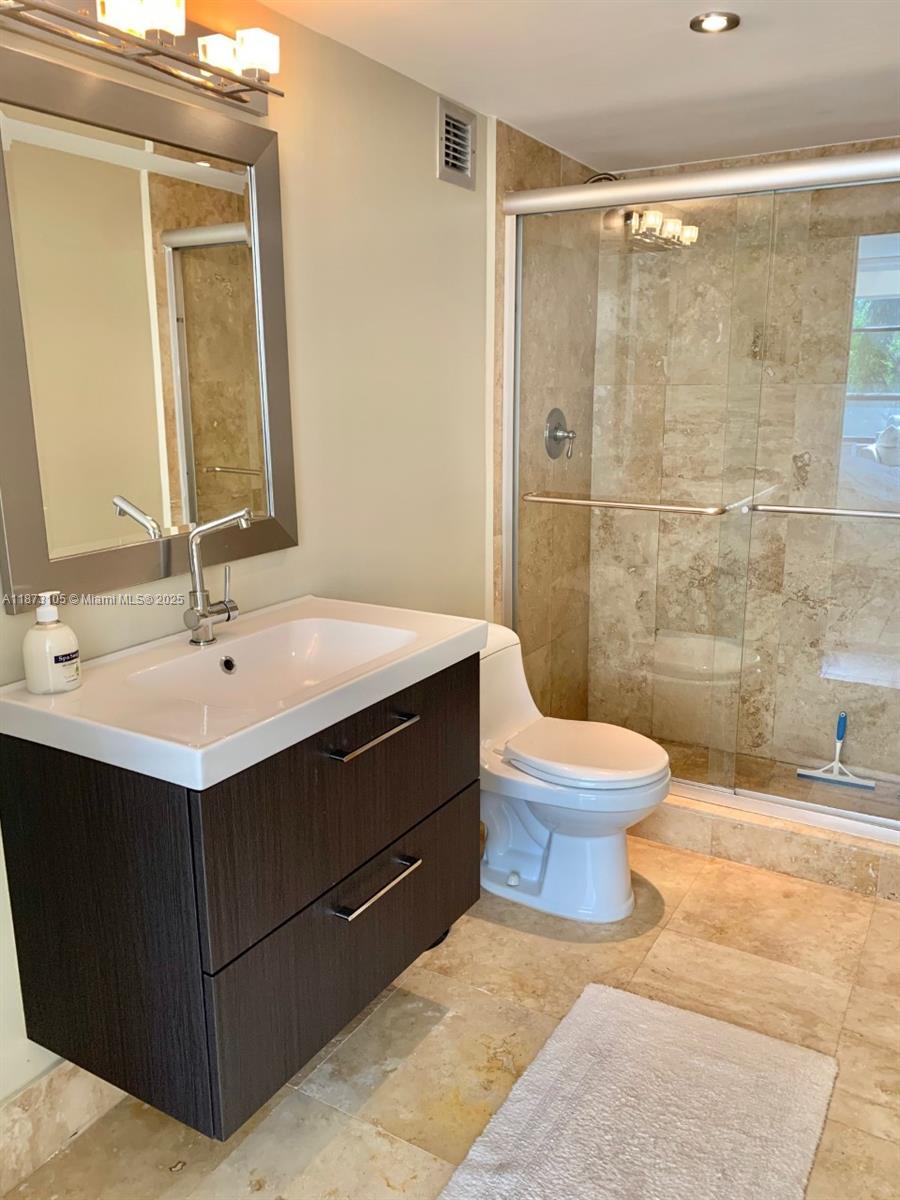 OLYMPUS CONDO PHASE - Residential Lease