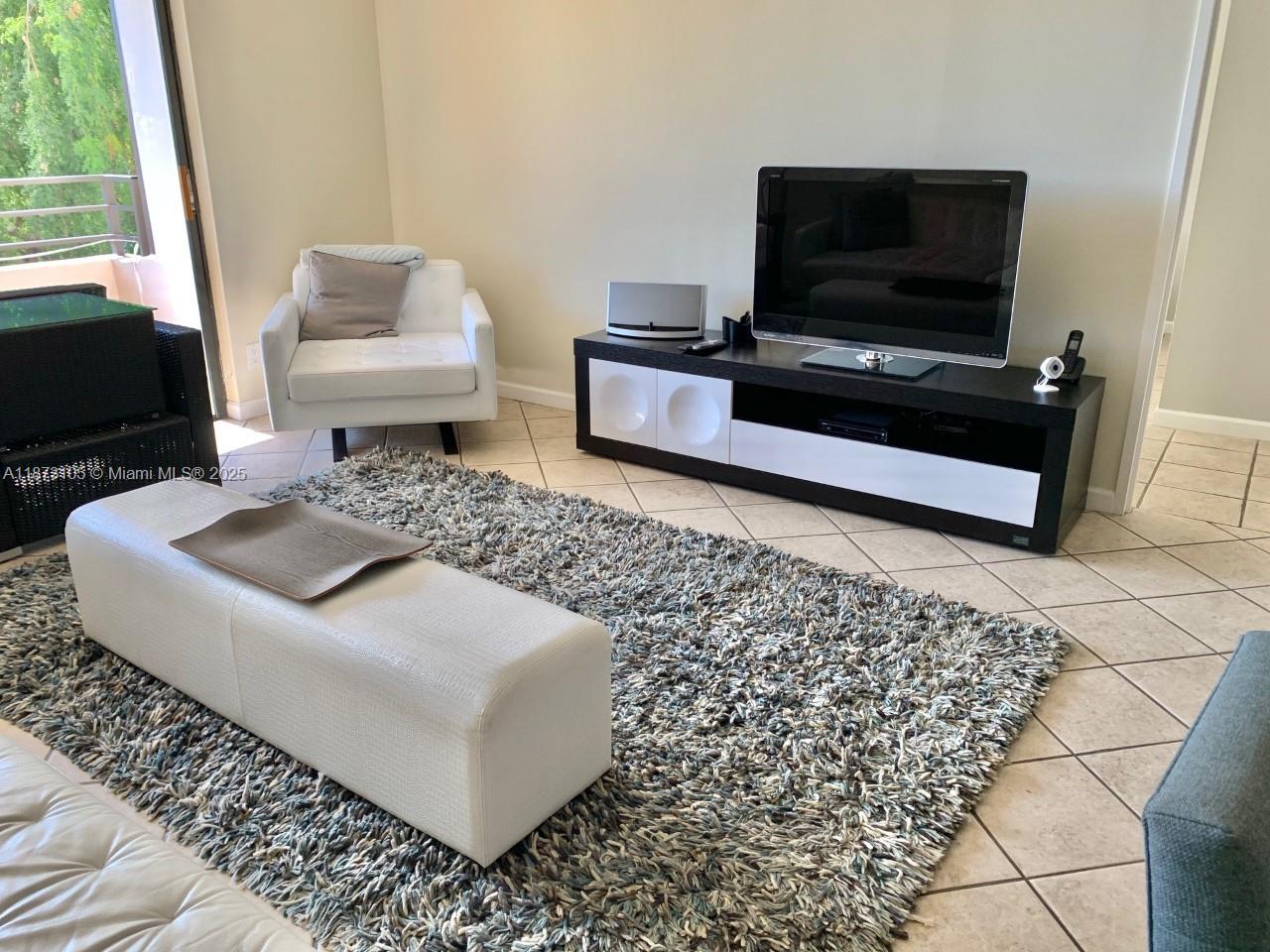 OLYMPUS CONDO PHASE - Residential Lease