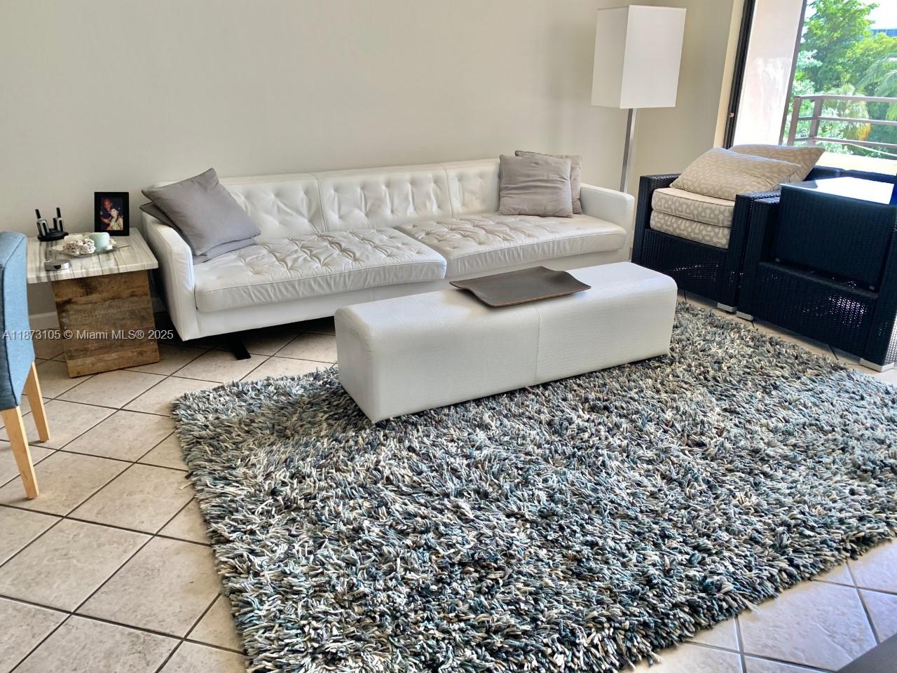 OLYMPUS CONDO PHASE - Residential Lease