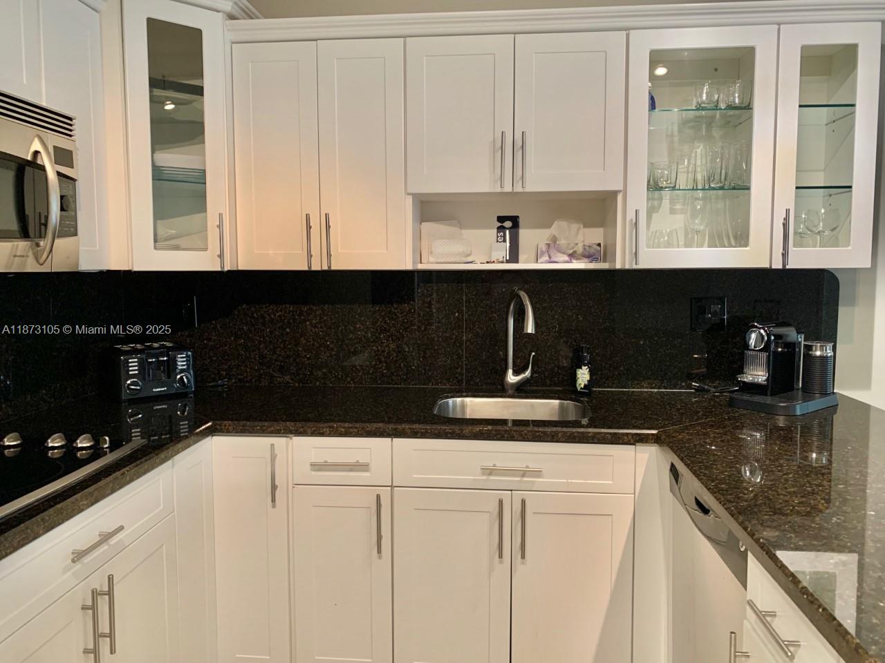 OLYMPUS CONDO PHASE - Residential Lease