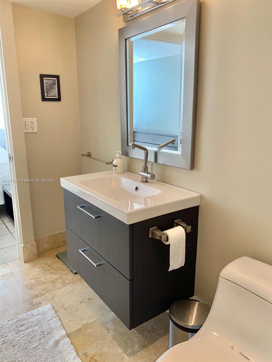 OLYMPUS CONDO PHASE - Residential Lease