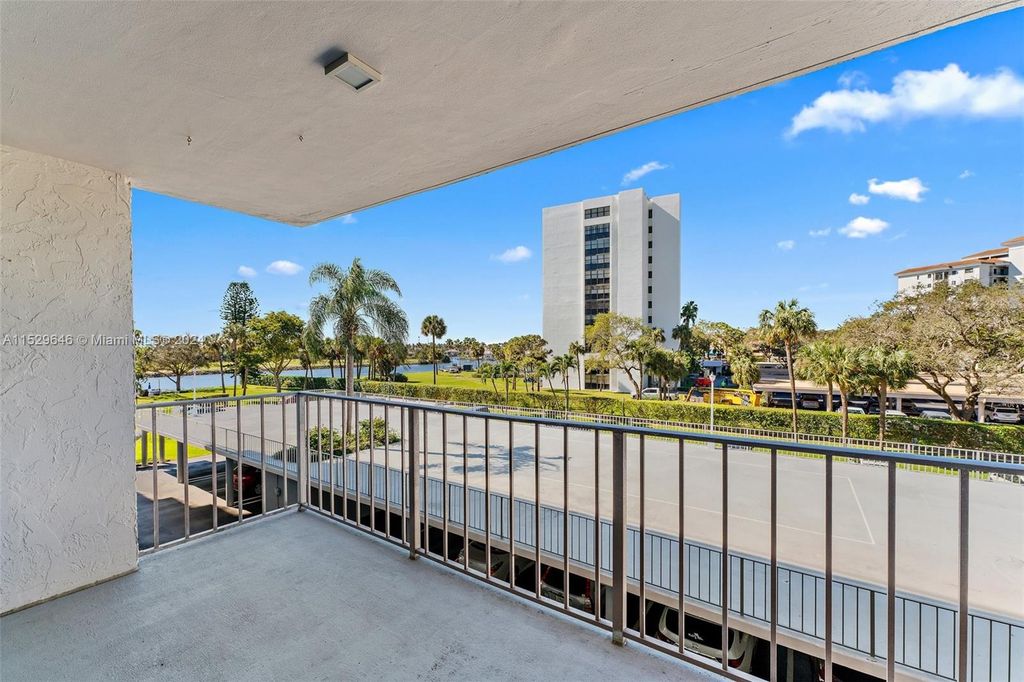 Photo of 336 Golfview Rd #308, North Palm Beach, FL 33408 (MLS # A11529646)