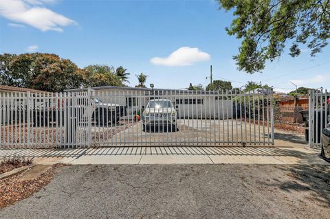 1680 NW 122nd St North Miami FL 33167