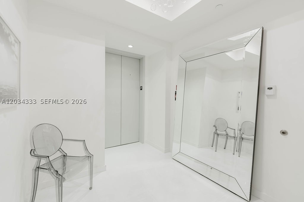 851 NE 1st Ave 2303