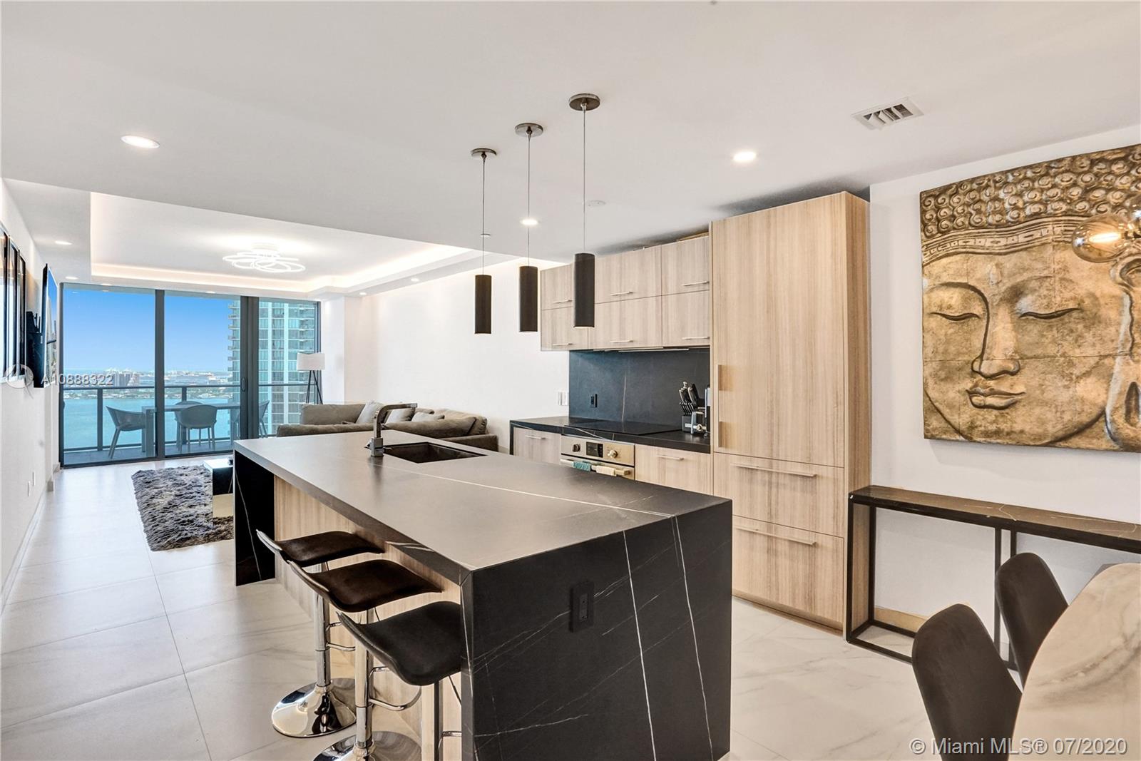 PARAISO BAY CONDO - Residential Lease