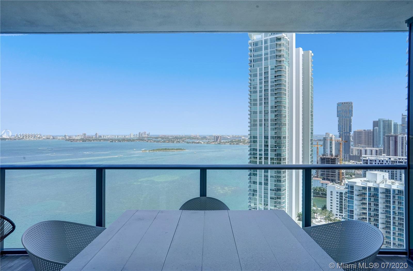 PARAISO BAY CONDO - Residential Lease