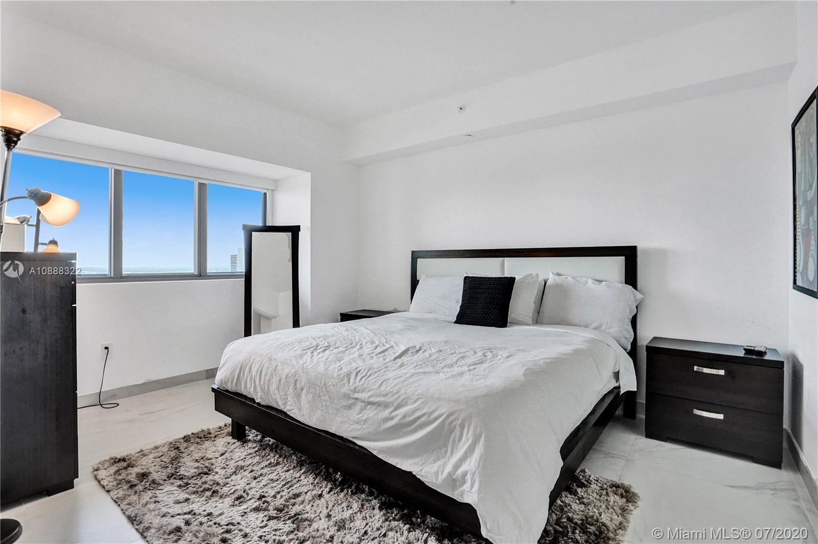 PARAISO BAY CONDO - Residential Lease