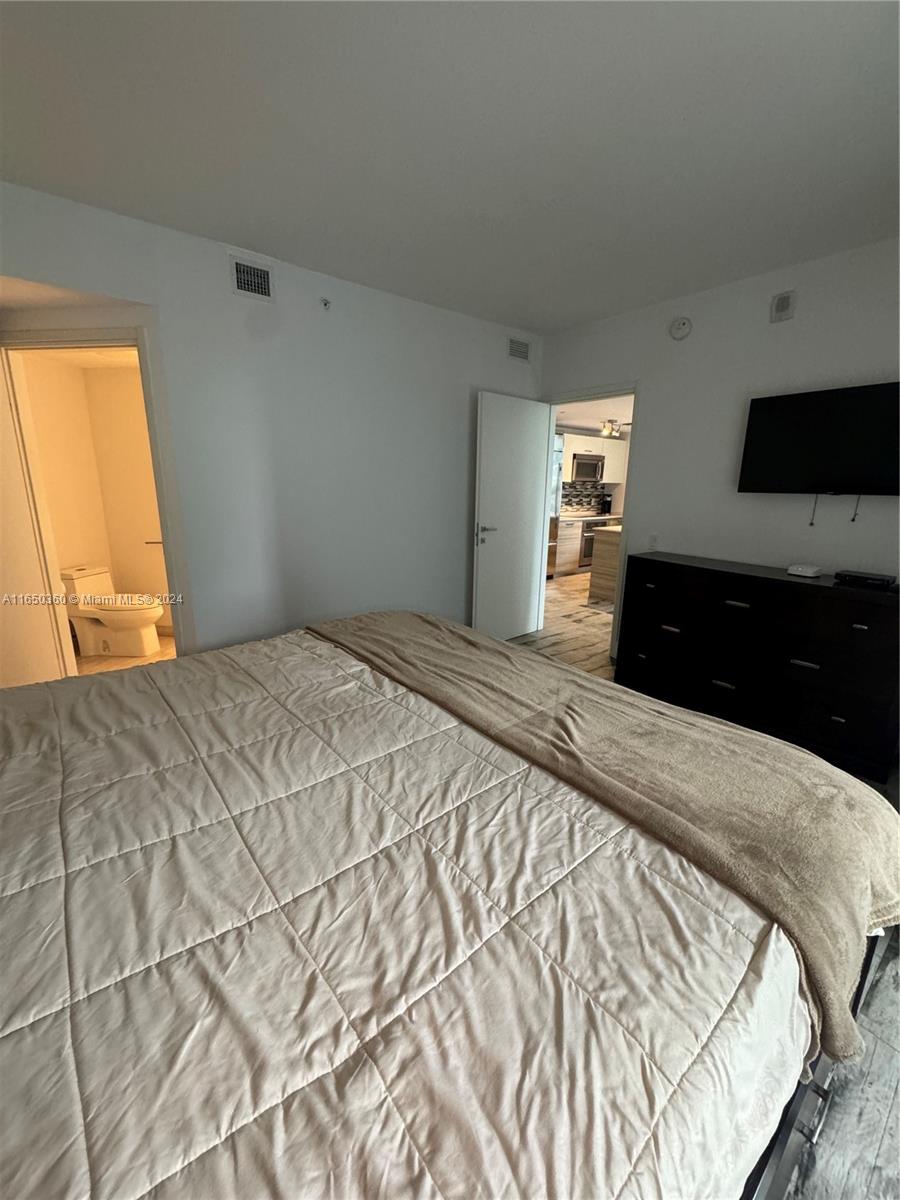 BRICKELLHOUSE CONDO - Residential
