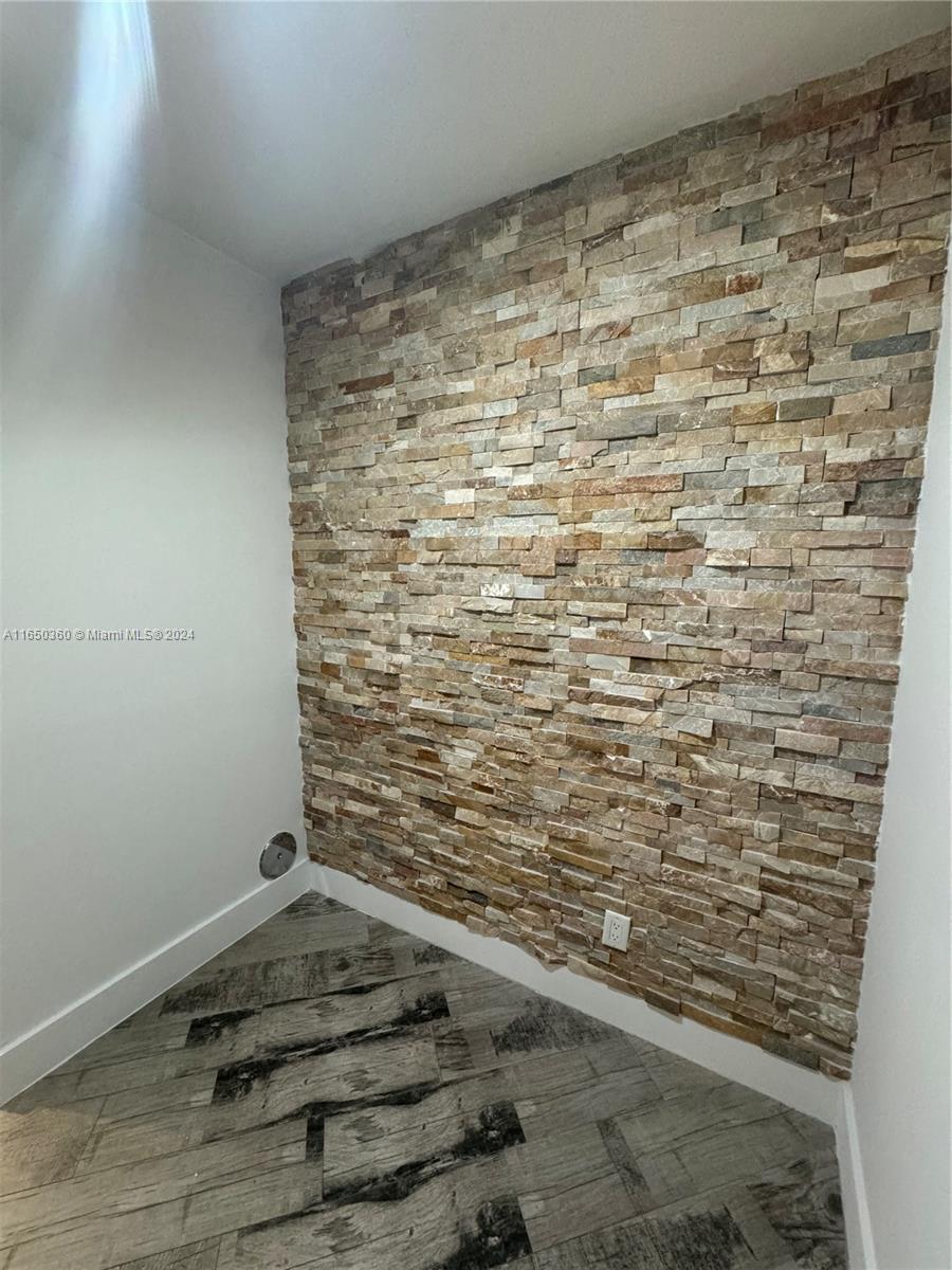 BRICKELLHOUSE CONDO - Residential