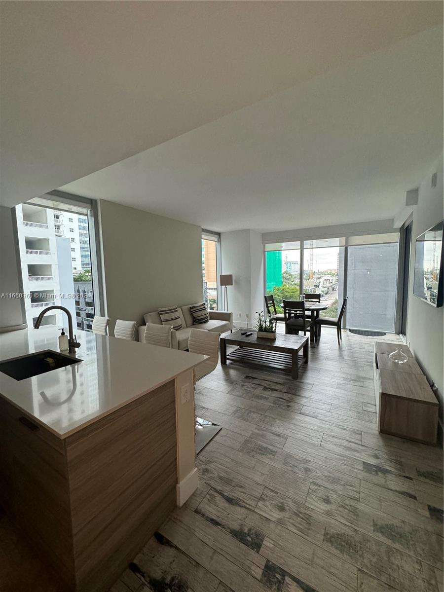 BRICKELLHOUSE CONDO - Residential