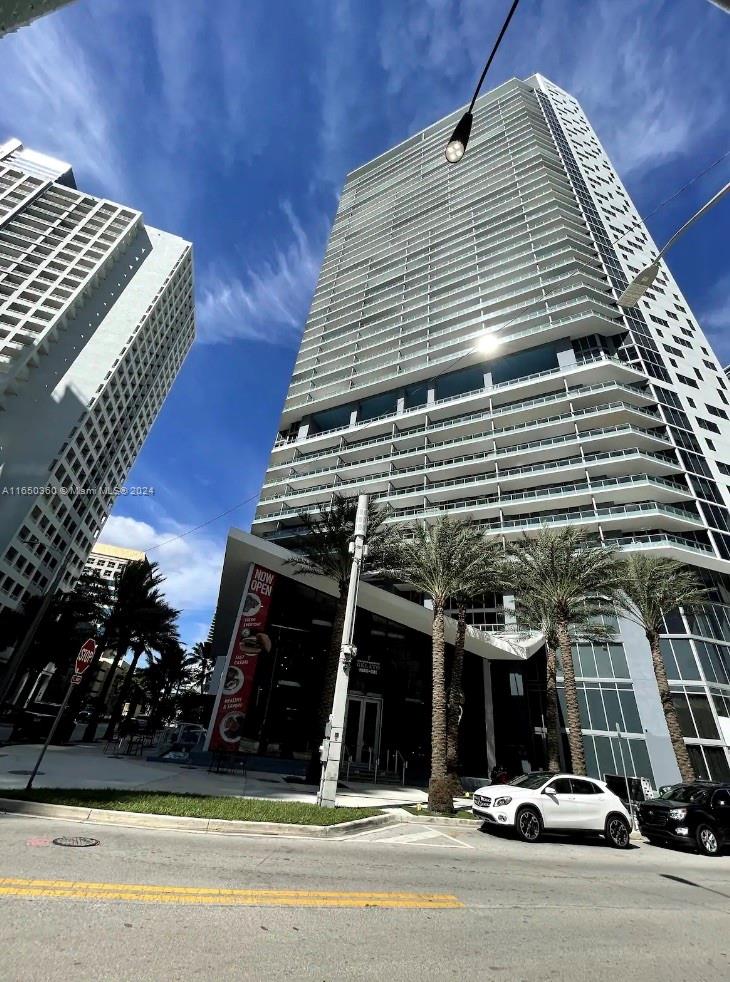 BRICKELLHOUSE CONDO - Residential