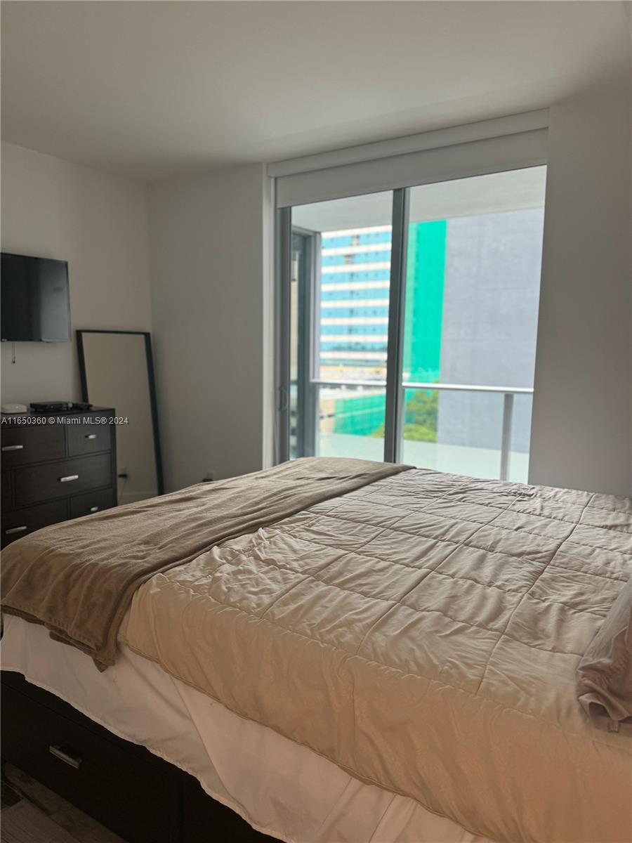 BRICKELLHOUSE CONDO - Residential