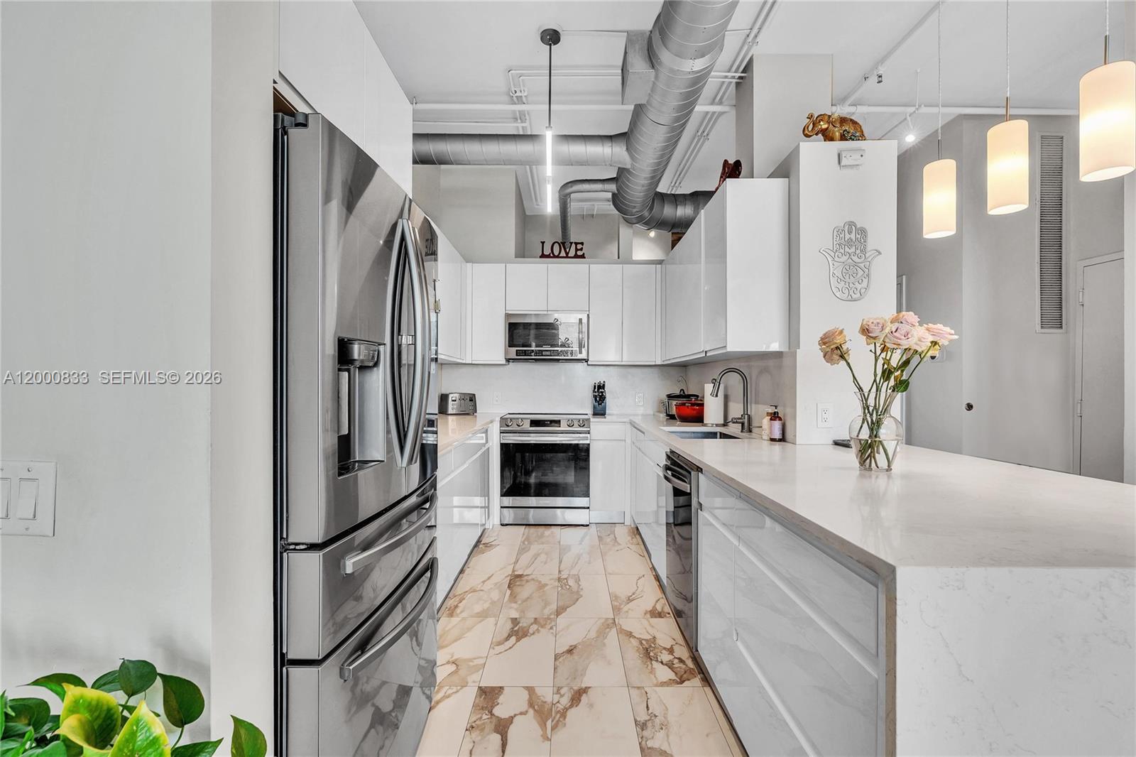 3029 NE 188th St 721