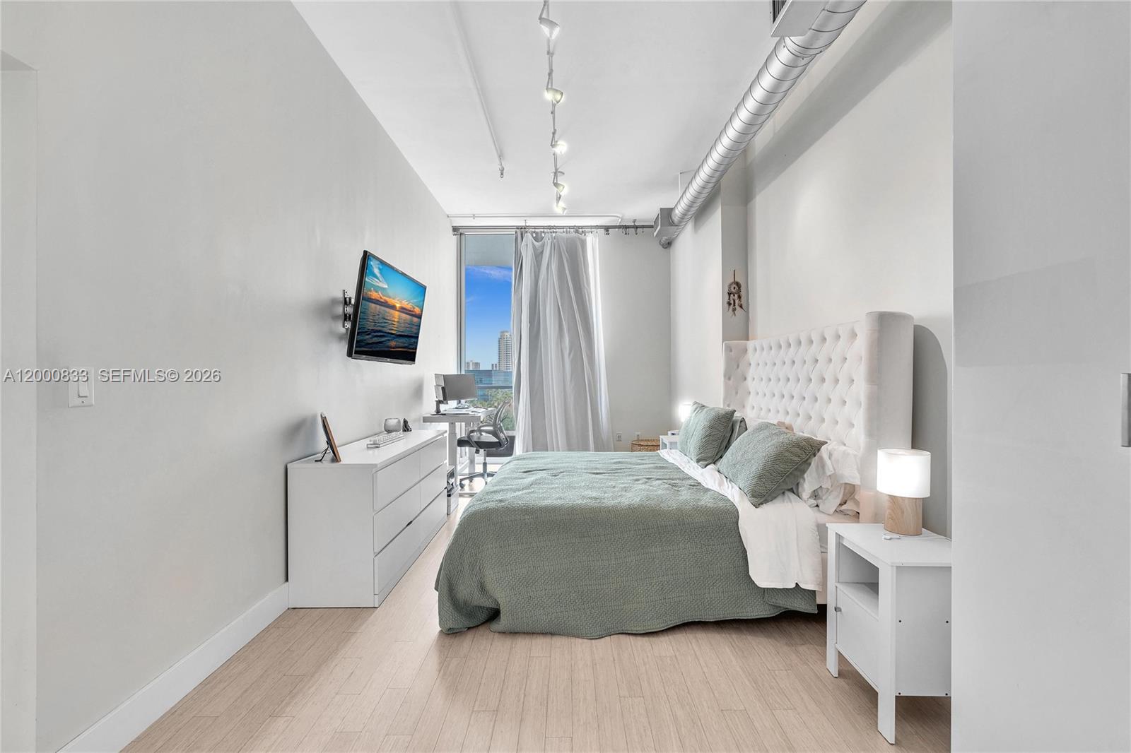 UPTOWN MARINA LOFTS CONDO - Residential