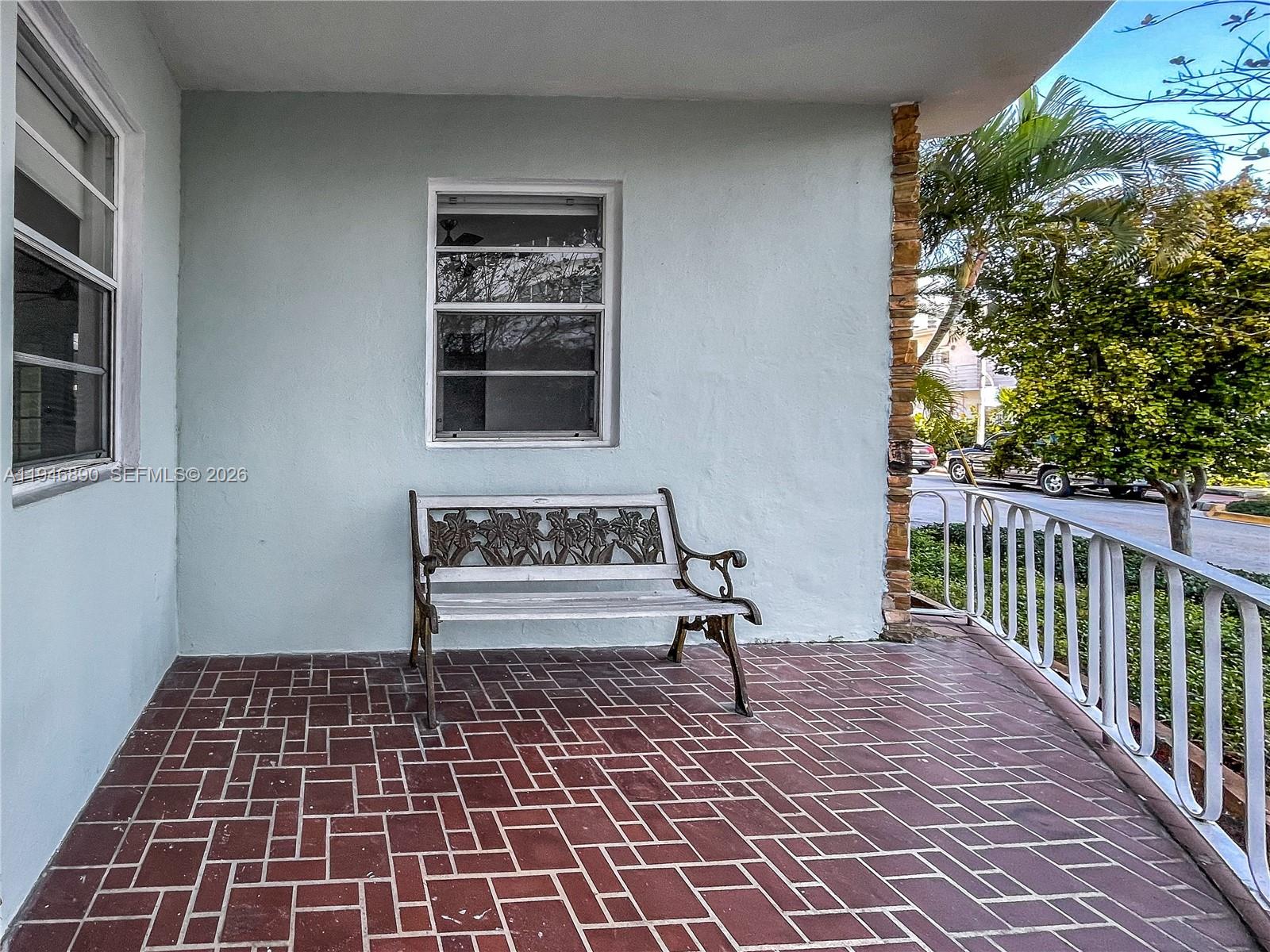 1925 Washington Ave 4