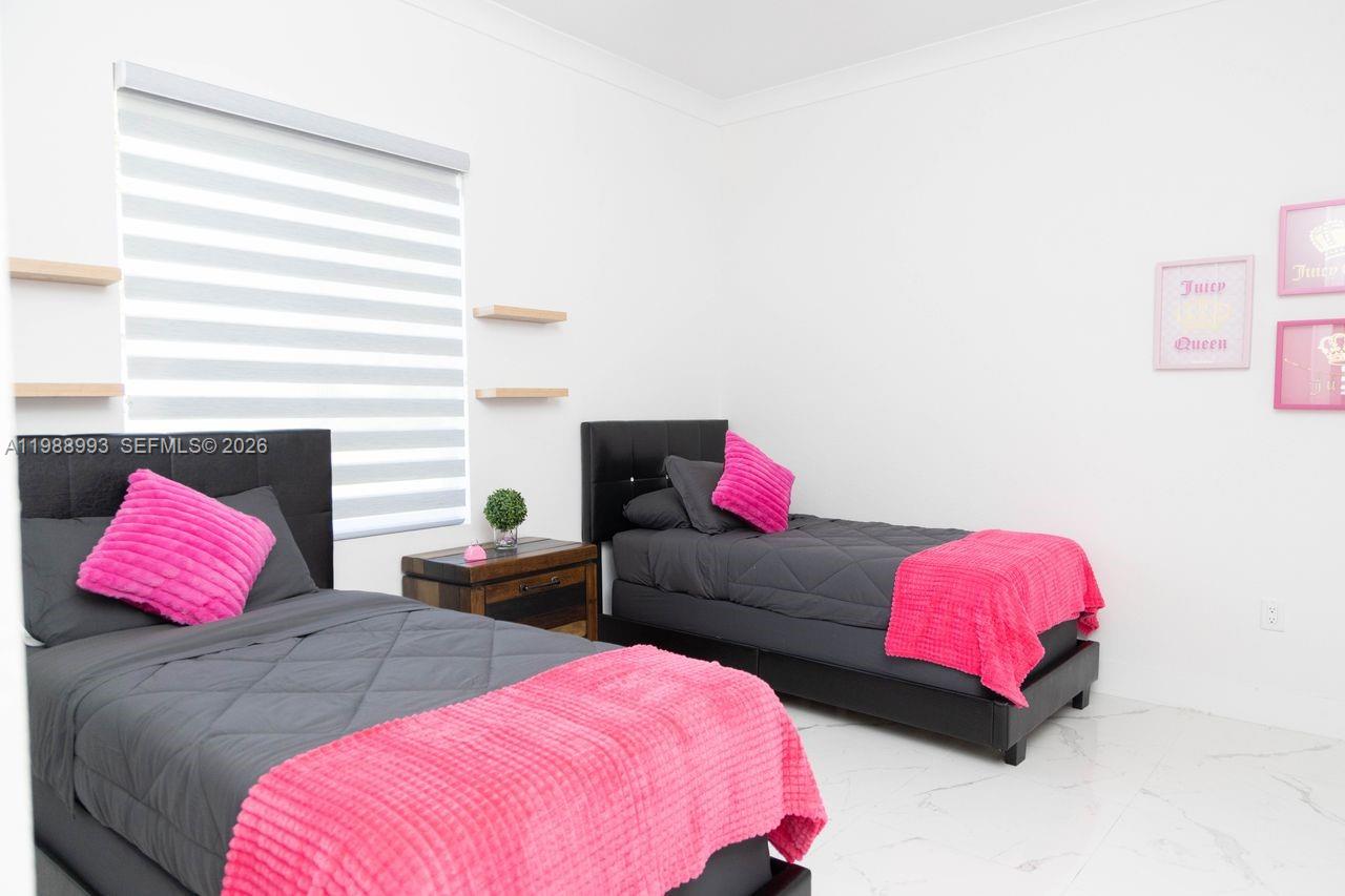 THE REDLANDS SEC 4 - Residential Lease