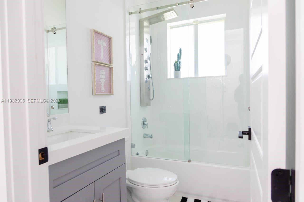 THE REDLANDS SEC 4 - Residential Lease