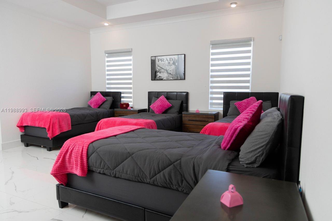 THE REDLANDS SEC 4 - Residential Lease