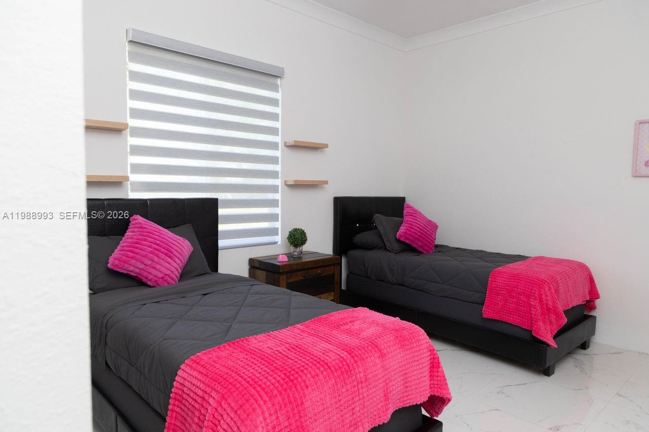 THE REDLANDS SEC 4 - Residential Lease