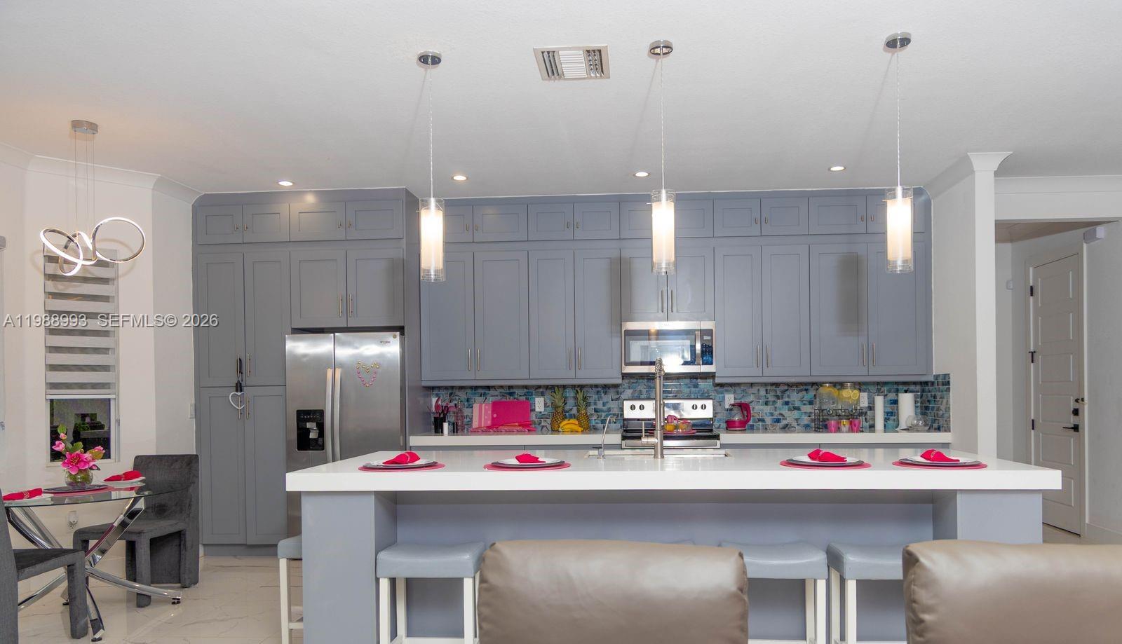 THE REDLANDS SEC 4 - Residential Lease