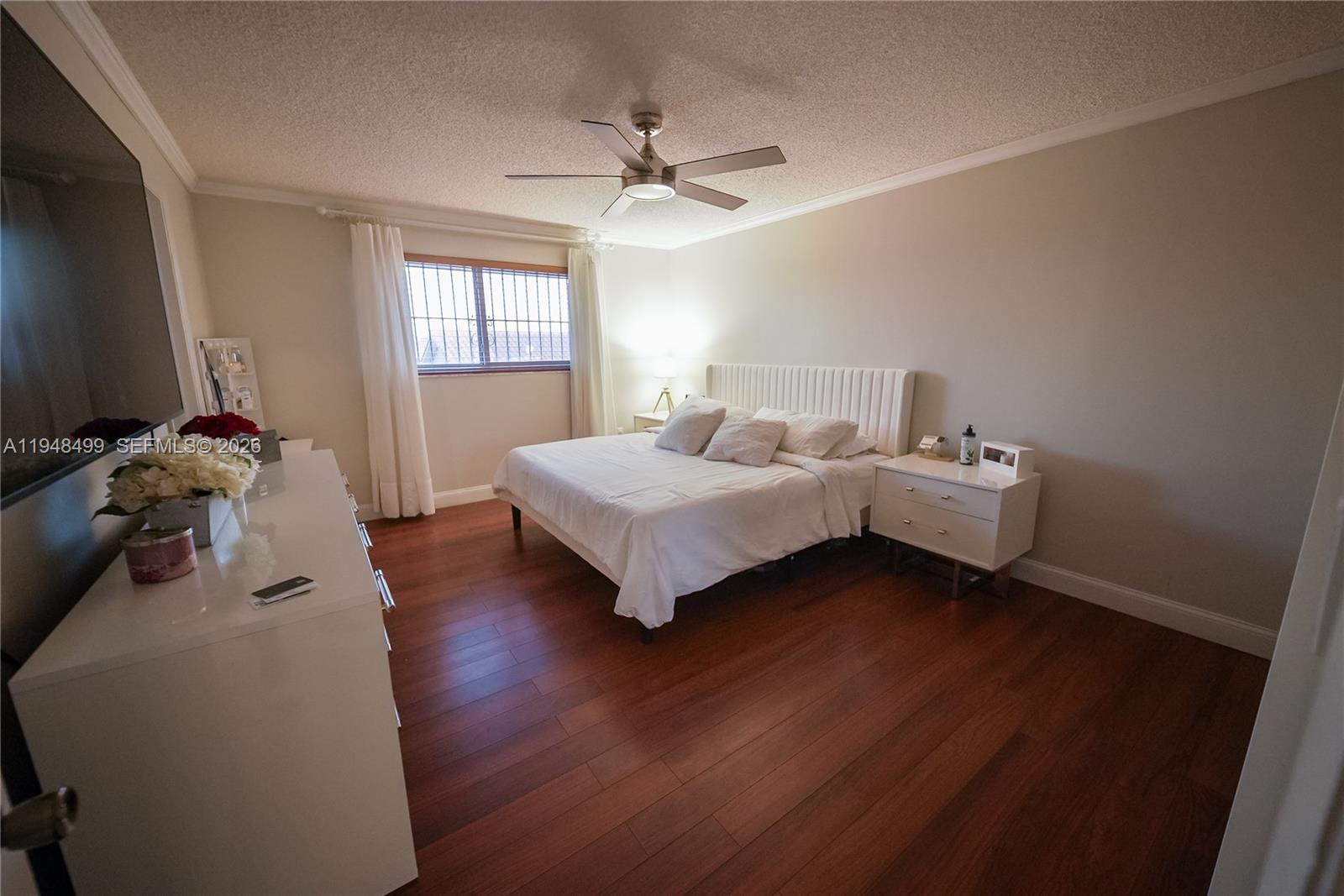 ALAMEDA BY THE LAKE - Residential