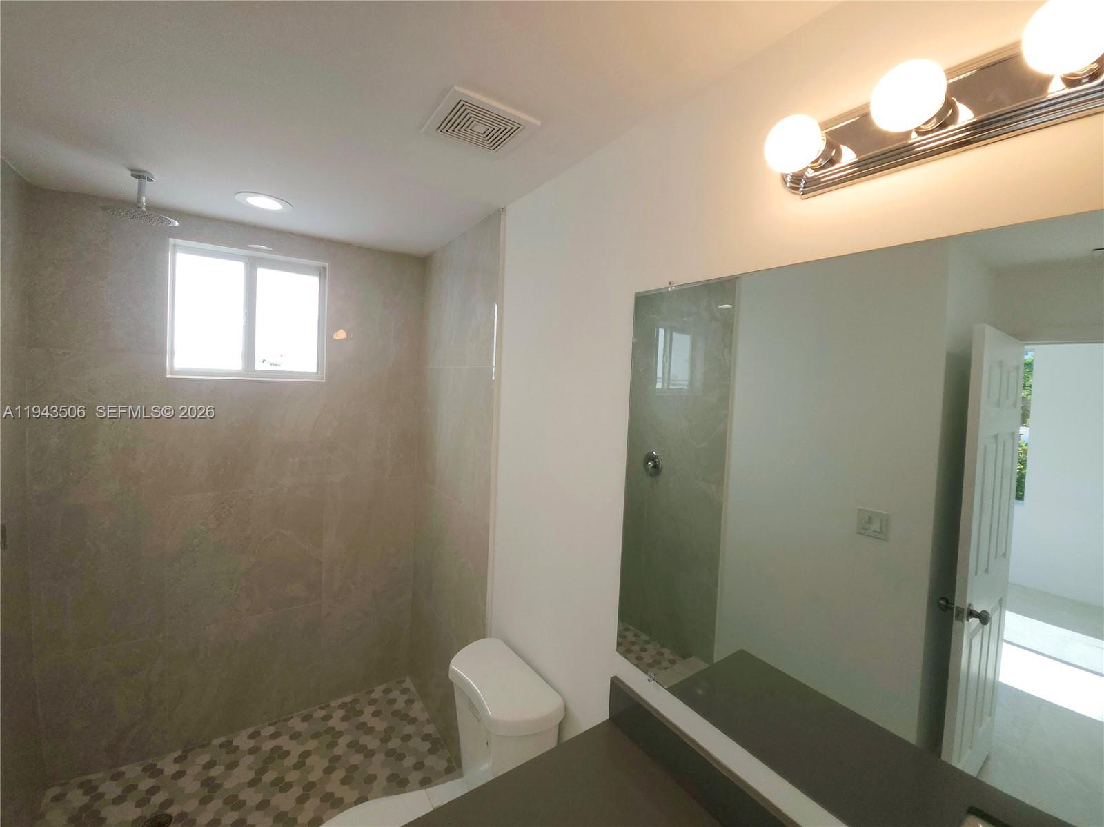 DEVONSHIRE PARK SUB - Residential Lease