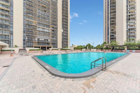 A home in Aventura