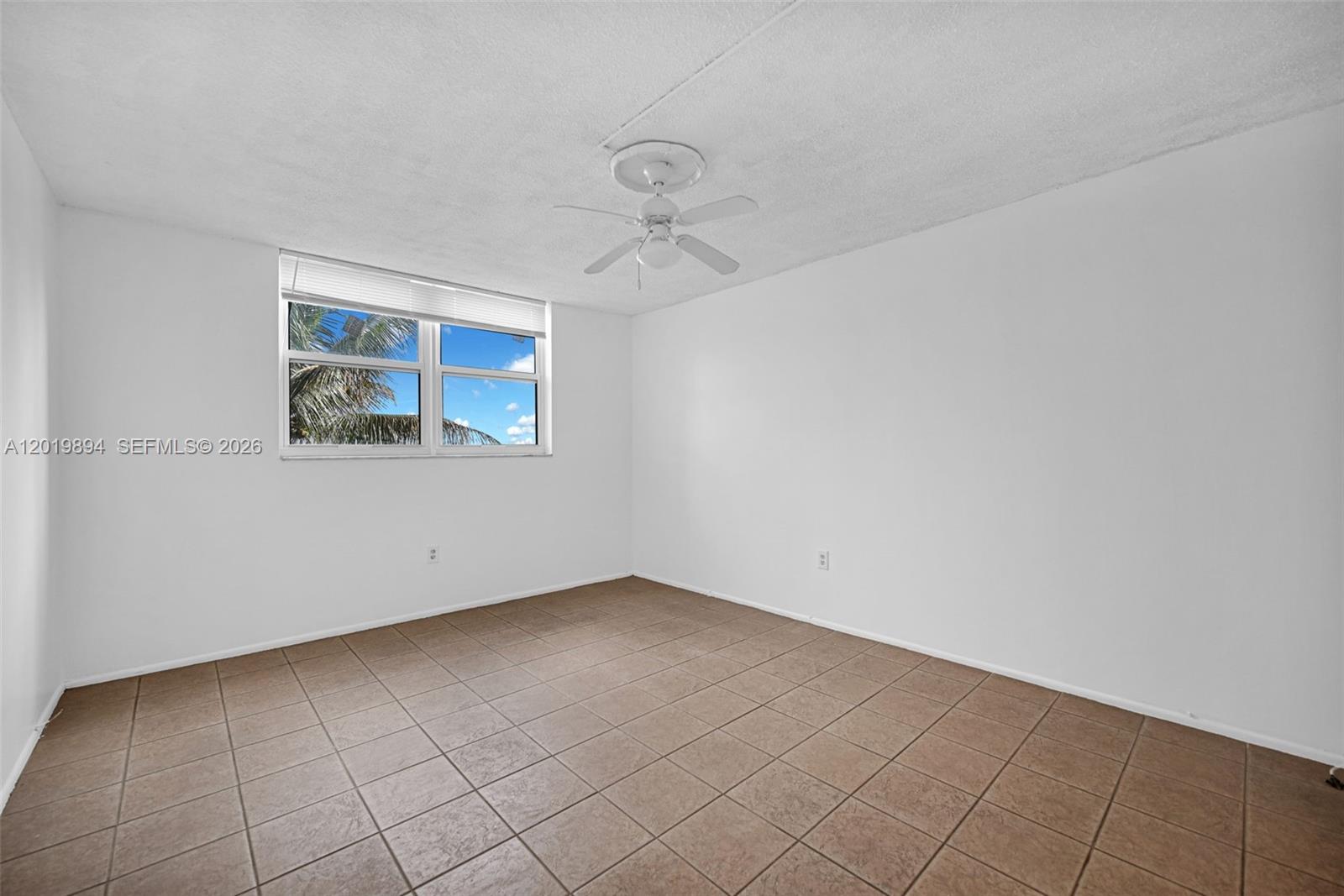 1075 NE Miami Gardens Dr 408