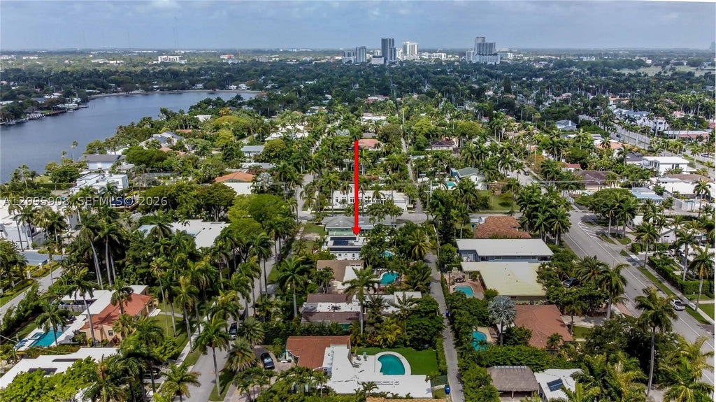 Photo of 955 Van Buren St, Hollywood, FL 33019 (MLS # A12095908)