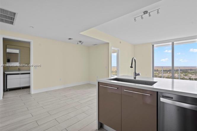 2000 Metropica Way 2202
