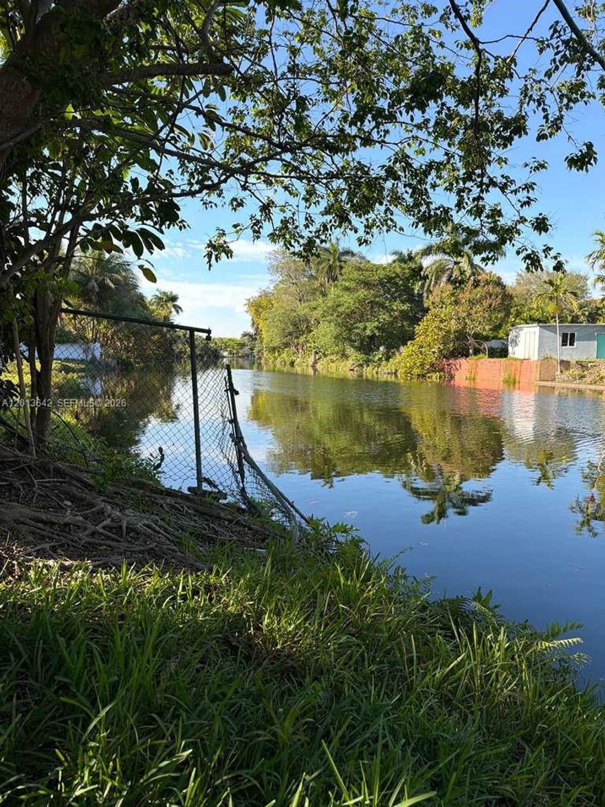 Exceptional opportunity to build your dream waterfront home on this 7,500 SF residential lot in a prime location. Approved potential for a spacious two-story residence over 3,000 SF or less. Plans and architectural design available upon request. Enjoy beautiful water views and endless possibilities for customization. Ideal for end users, investors, flippers, or developers looking for a high-potential project in a desirable area. Rare chance to create a luxury waterfront property with strong upside potential.