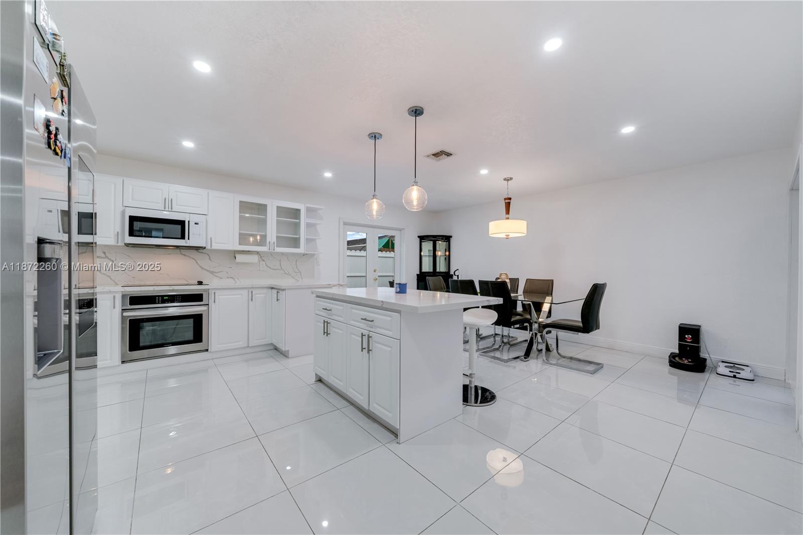 VISTA SUB 1ST ADDN AMENDE - Residential