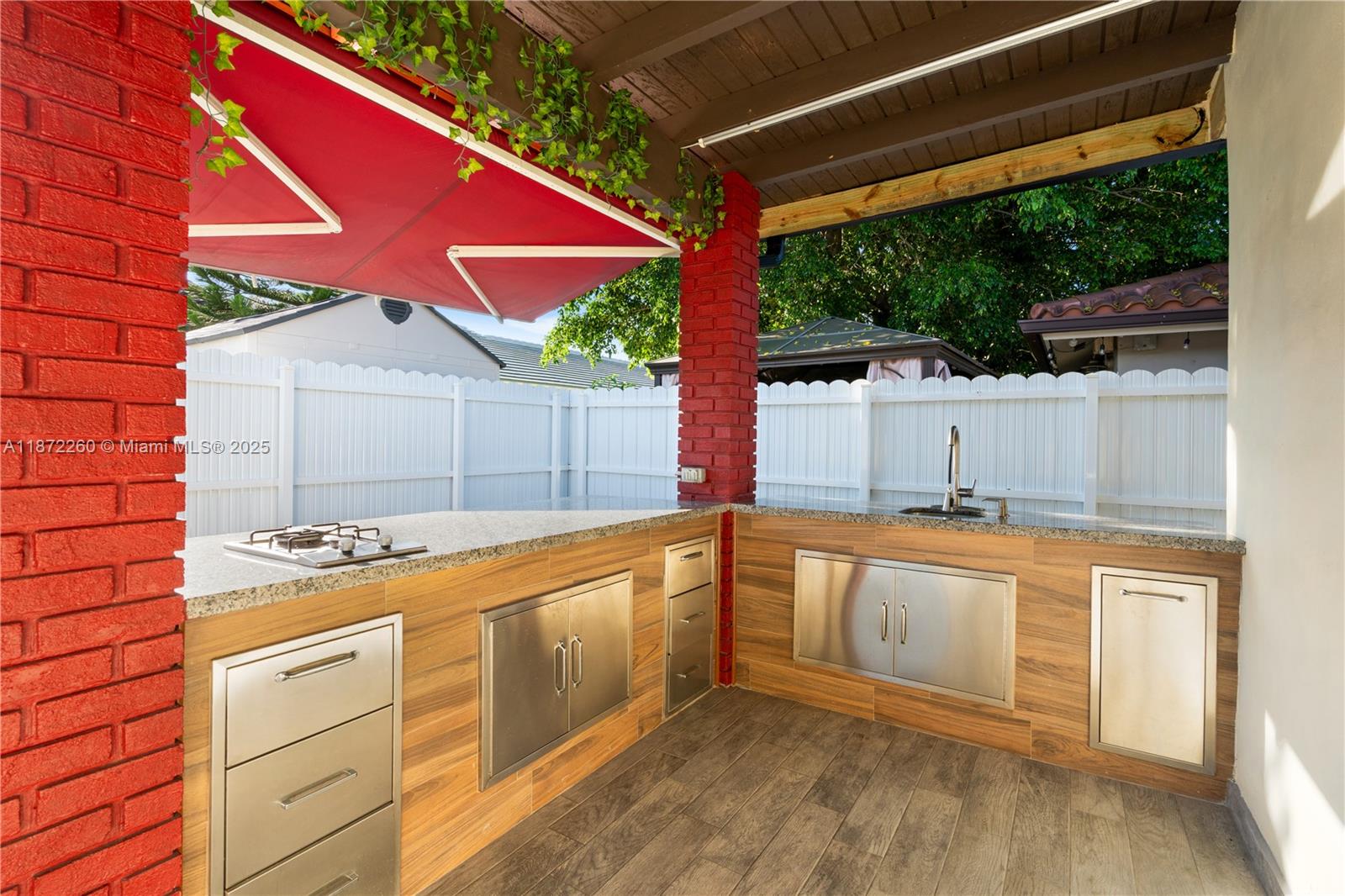 VISTA SUB 1ST ADDN AMENDE - Residential