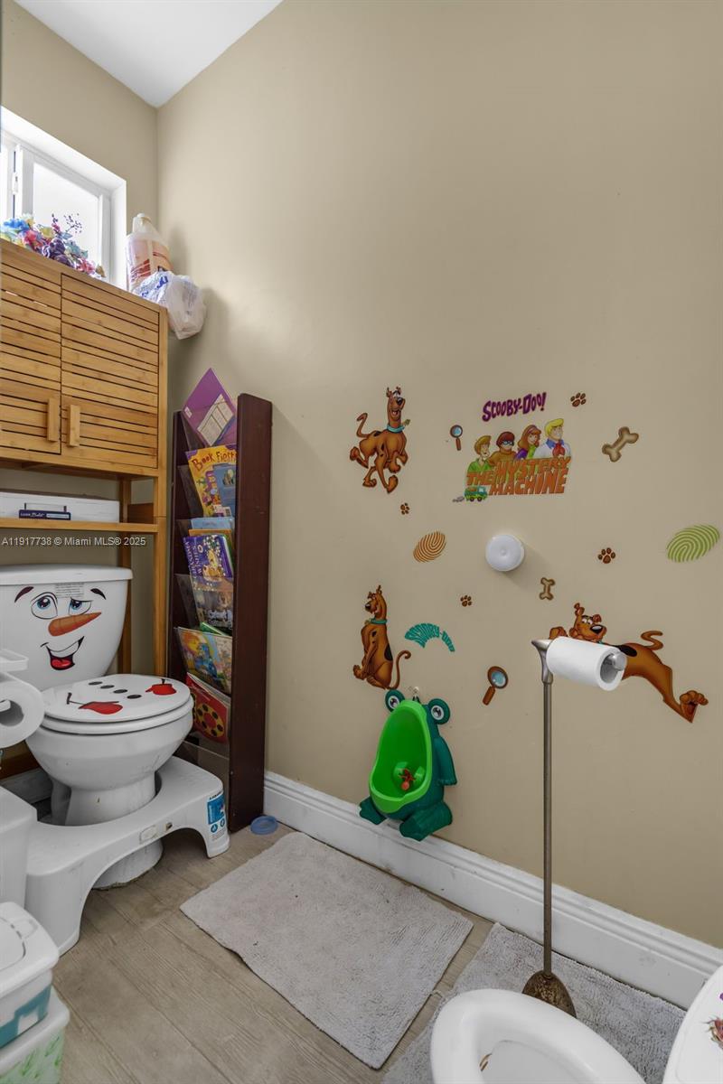 CORAL WAY HOMESITES - Residential