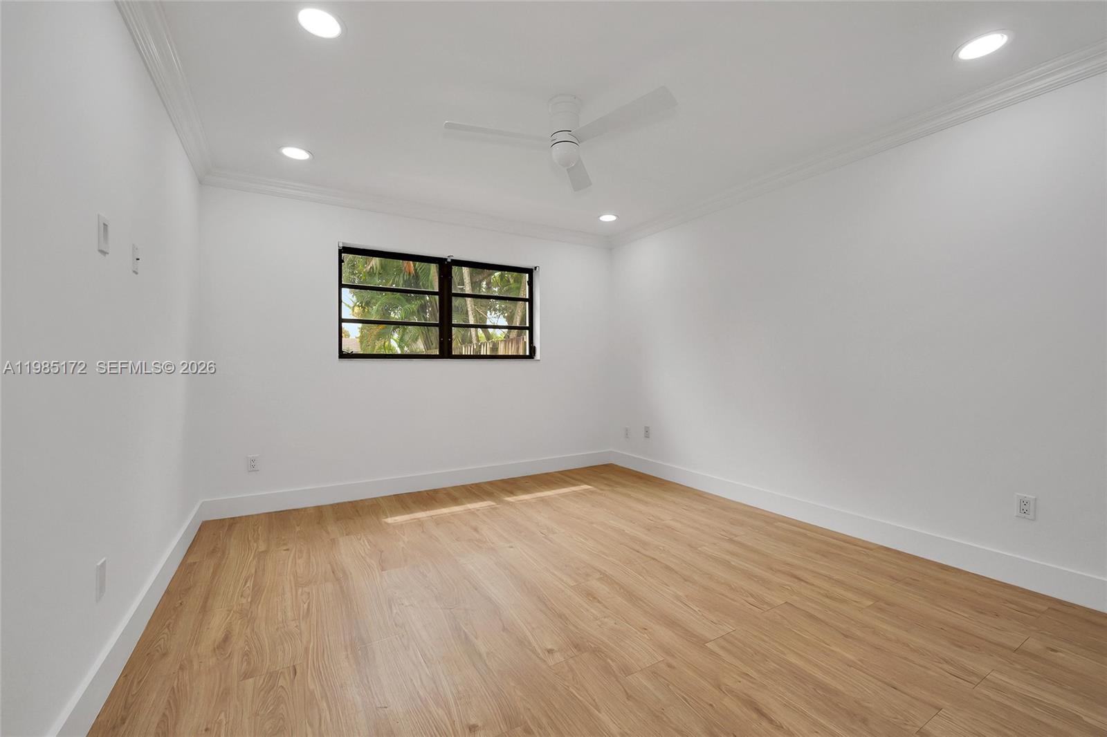 COUNTRY GROVE ESTATES - Residential