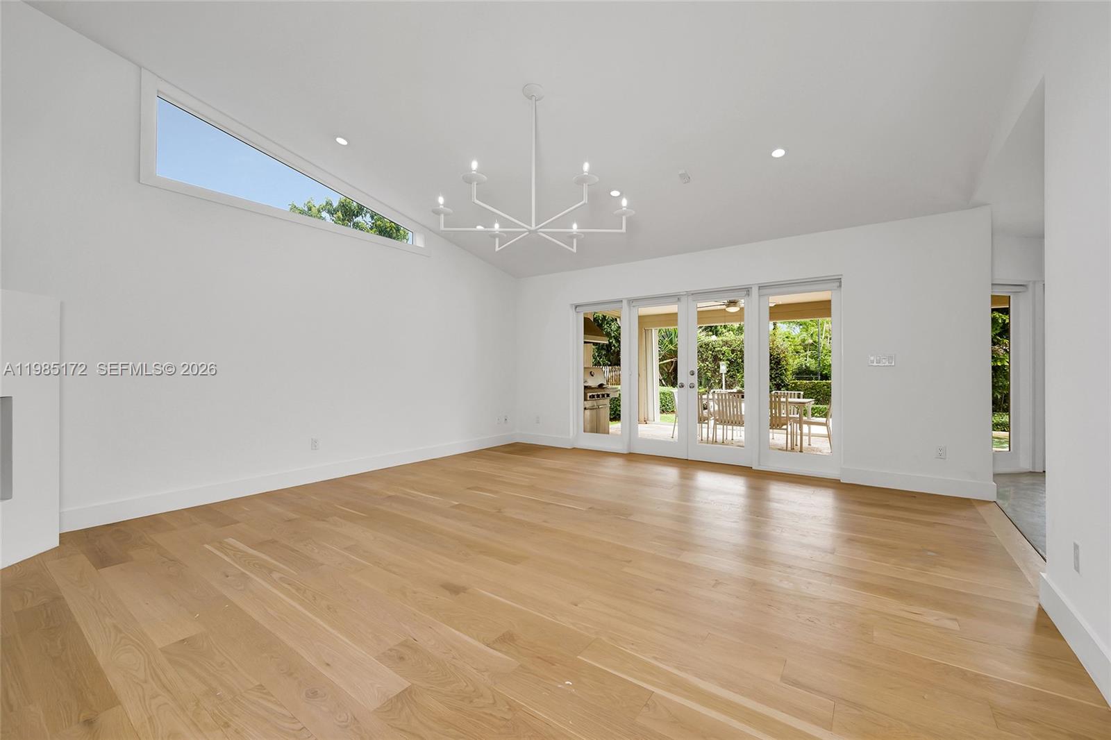 COUNTRY GROVE ESTATES - Residential