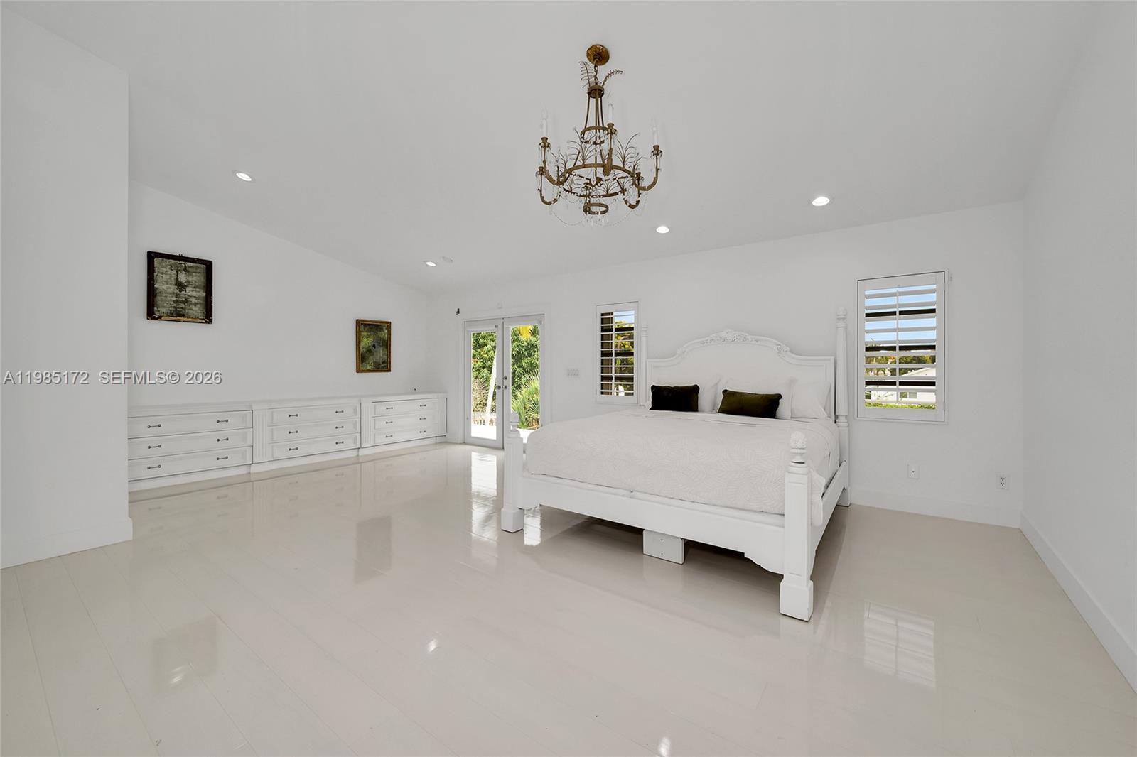 COUNTRY GROVE ESTATES - Residential