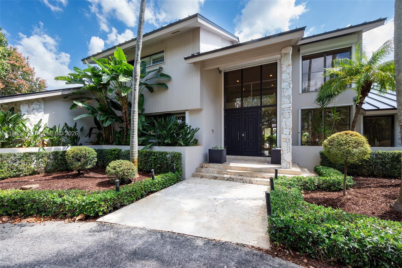 COUNTRY GROVE ESTATES - Residential