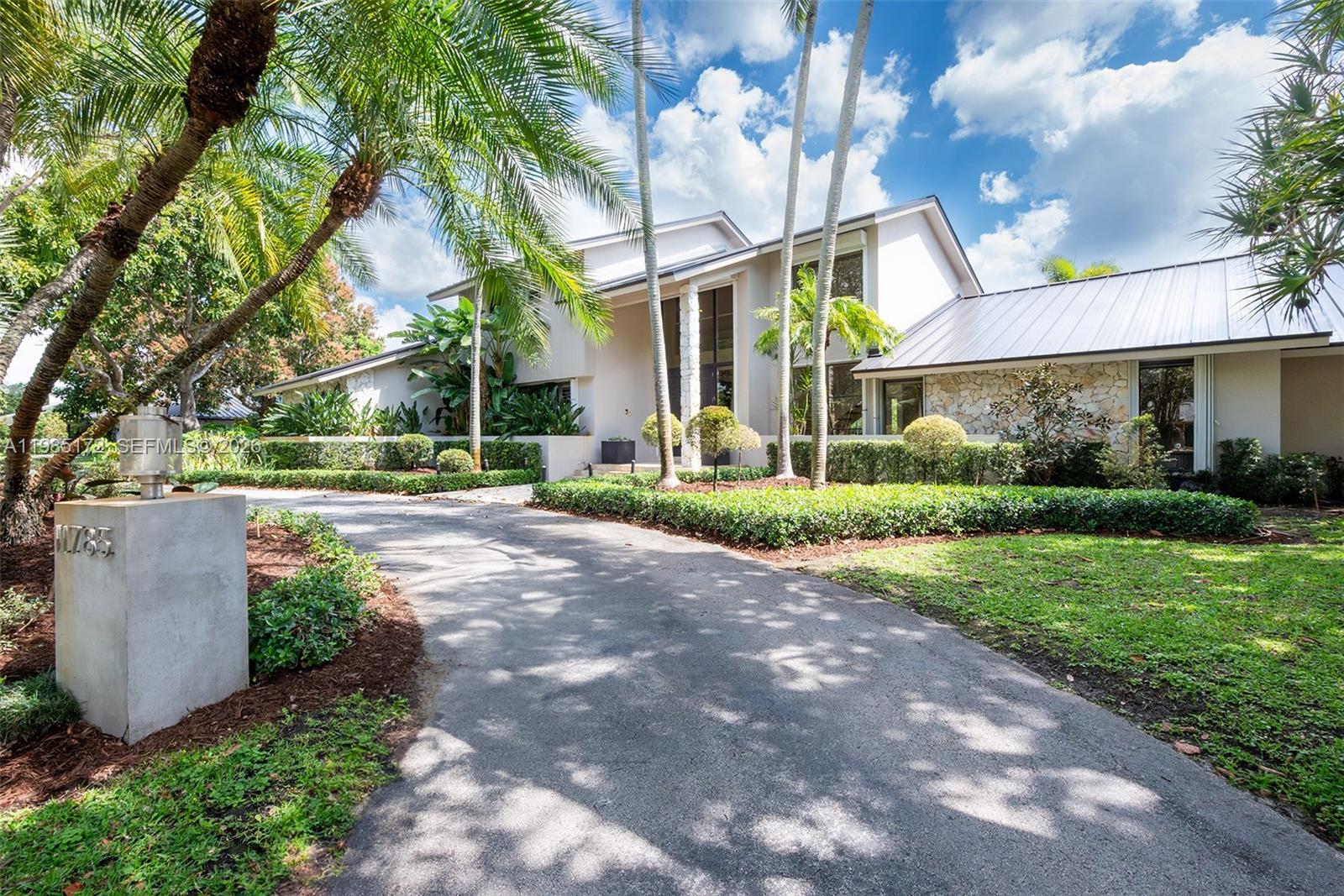 COUNTRY GROVE ESTATES - Residential