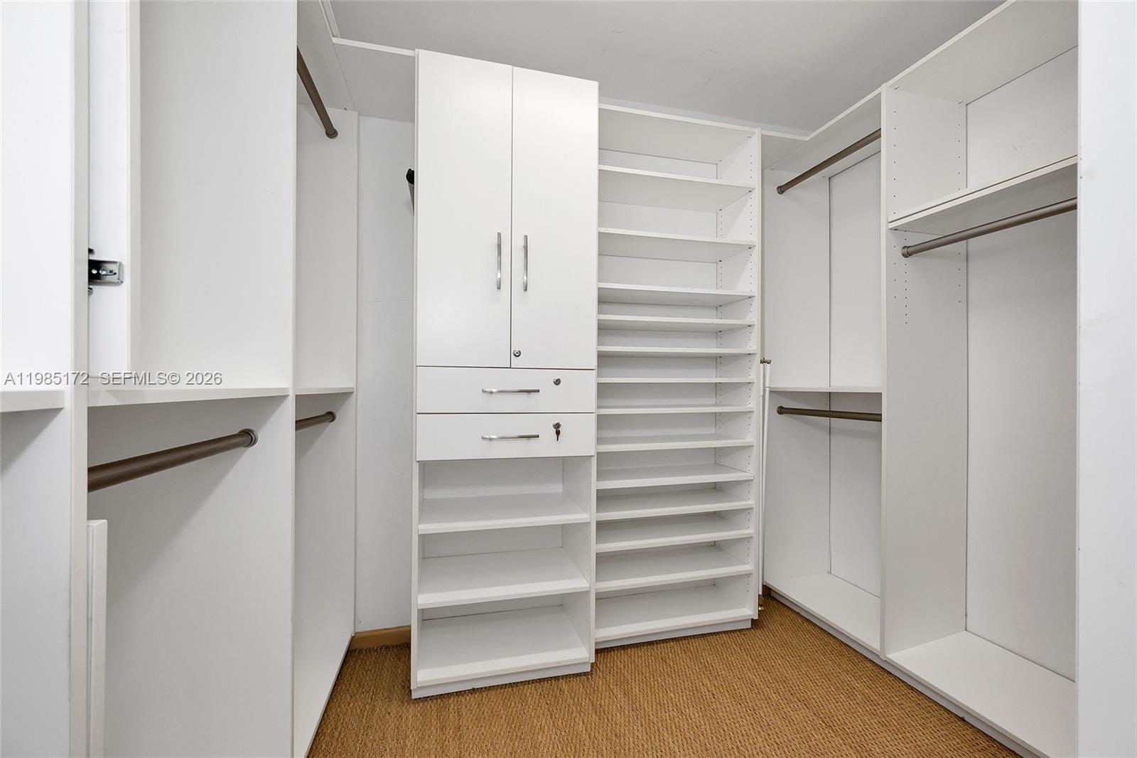 COUNTRY GROVE ESTATES - Residential