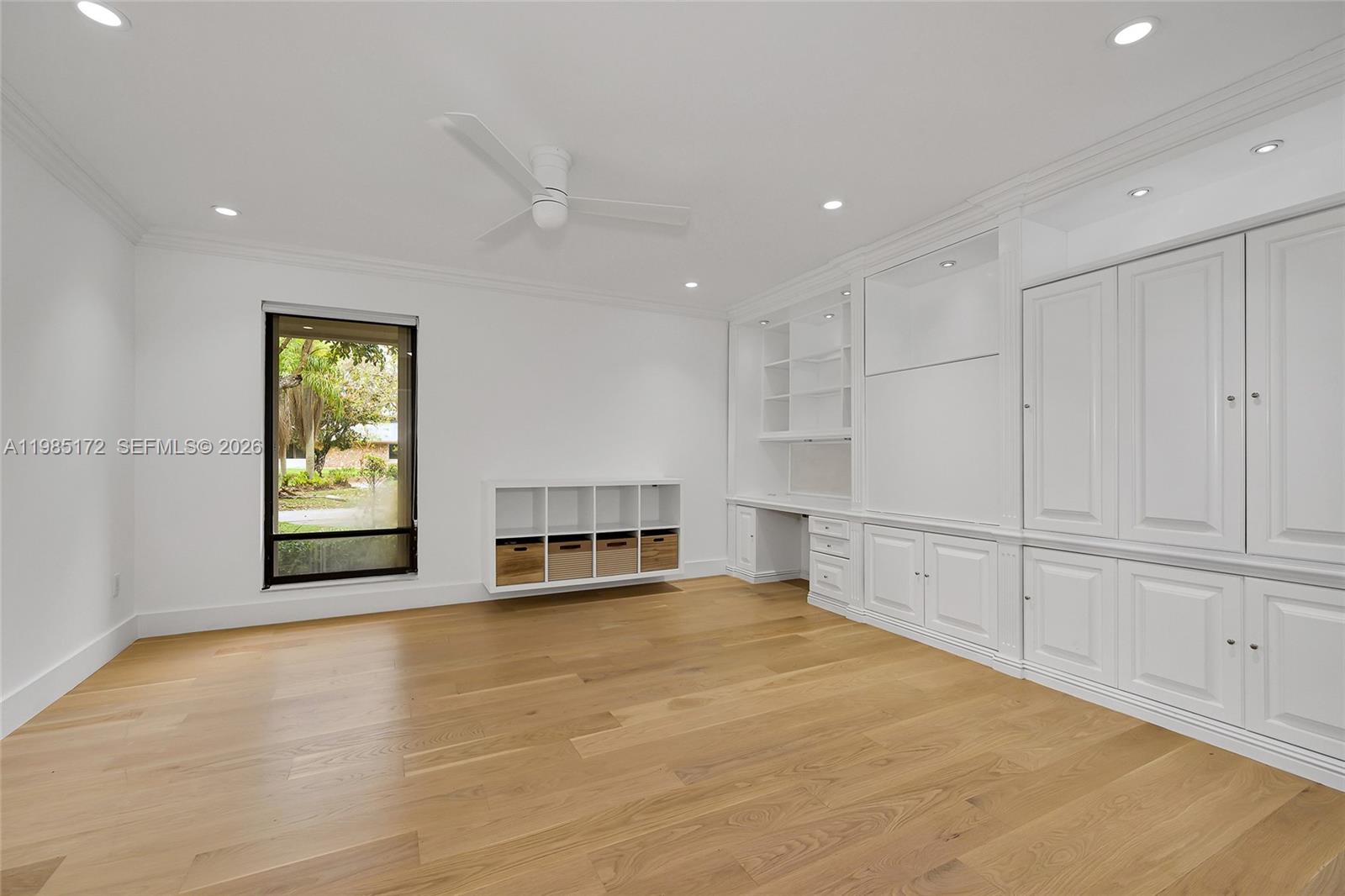 COUNTRY GROVE ESTATES - Residential