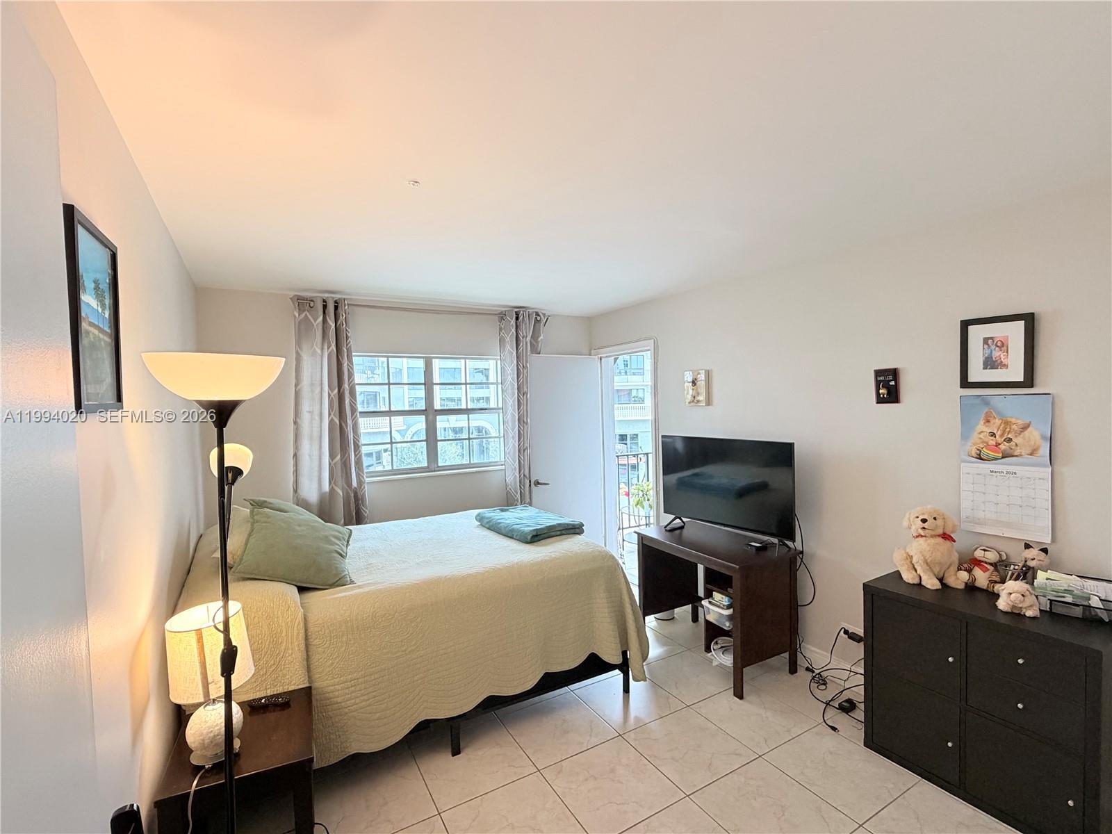 GRANADA DADELAND CONDO - Residential