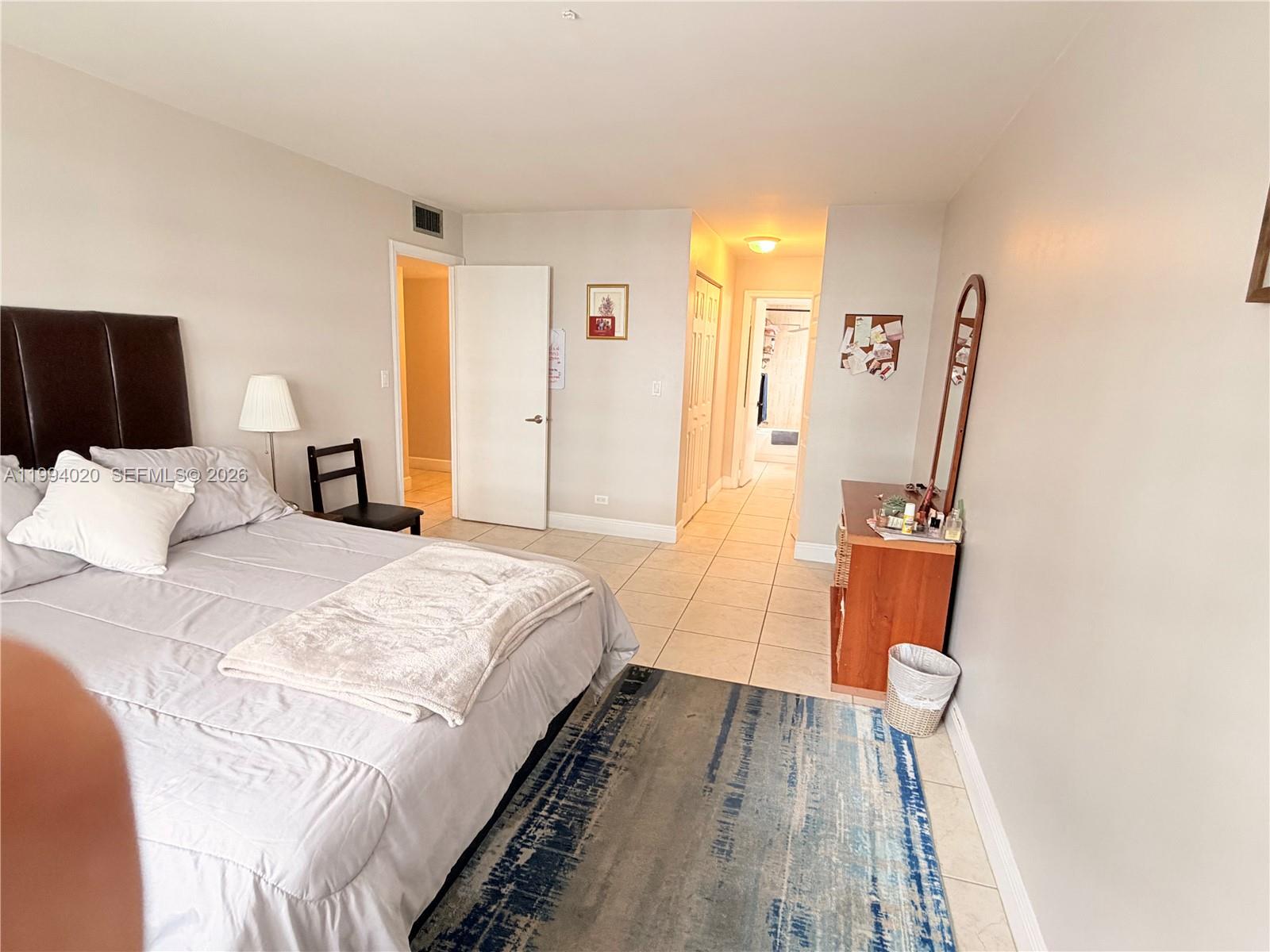 GRANADA DADELAND CONDO - Residential