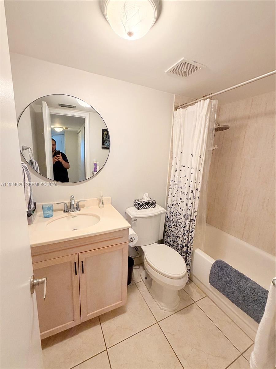 GRANADA DADELAND CONDO - Residential
