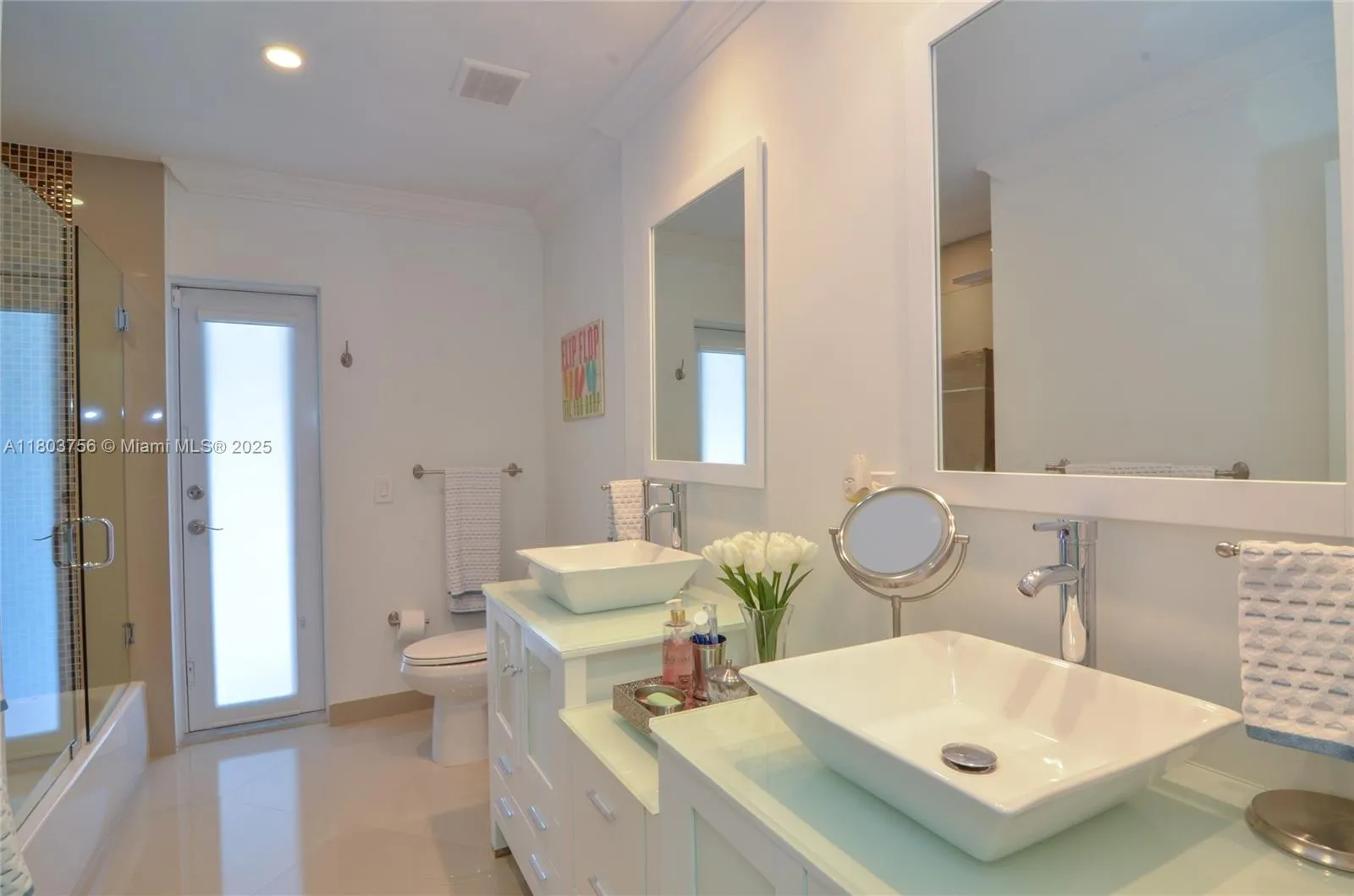 Pinecrest, Florida 33156, United States, 4 Bedrooms Bedrooms, ,2 BathroomsBathrooms,Residential,Active,130710