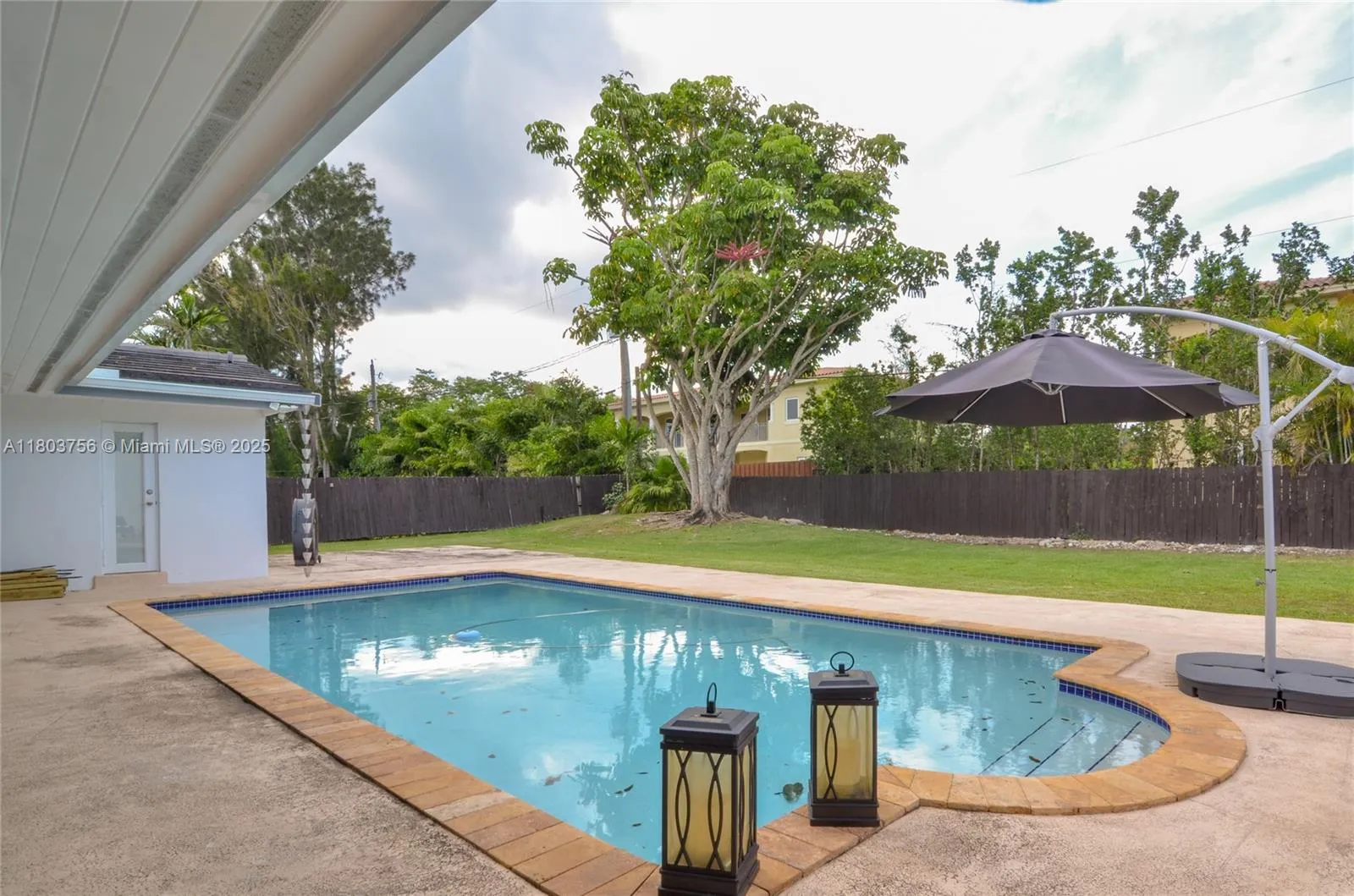 Pinecrest, Florida 33156, United States, 4 Bedrooms Bedrooms, ,2 BathroomsBathrooms,Residential,Active,130710