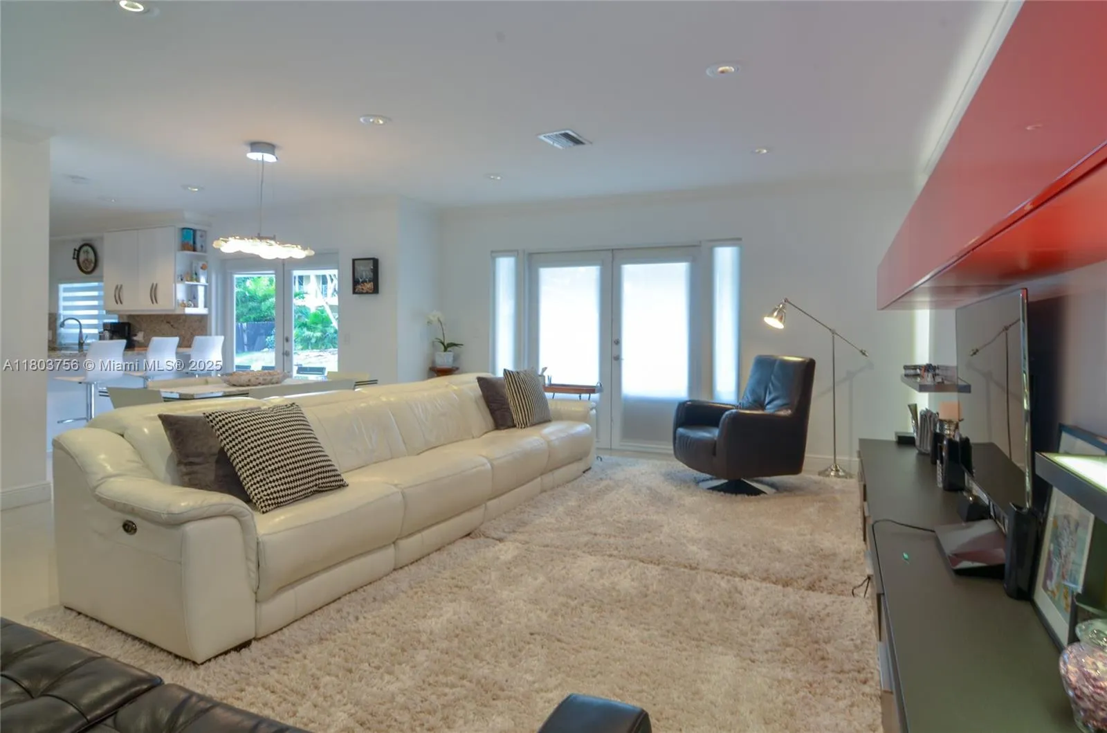 Pinecrest, Florida 33156, United States, 4 Bedrooms Bedrooms, ,2 BathroomsBathrooms,Residential,Active,130710