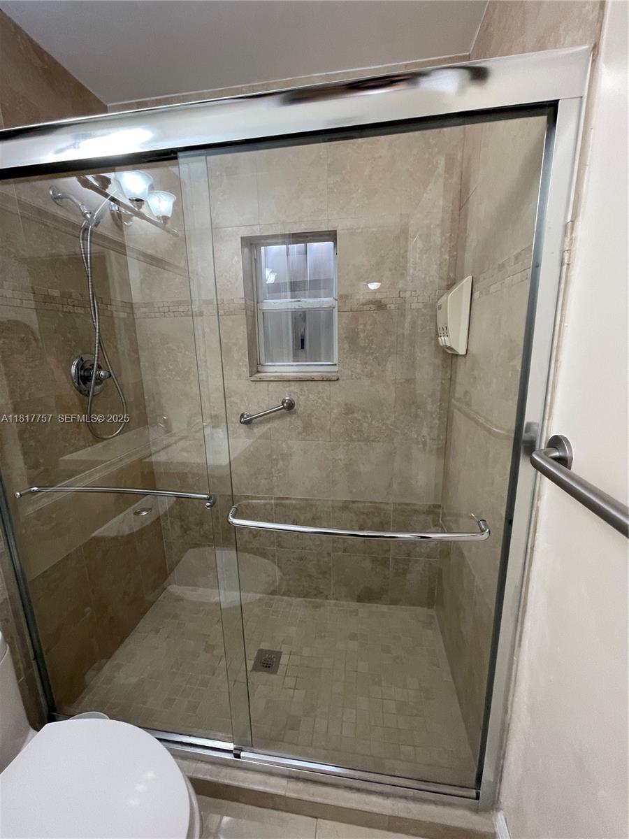 CHARLESTOWNE - Residential