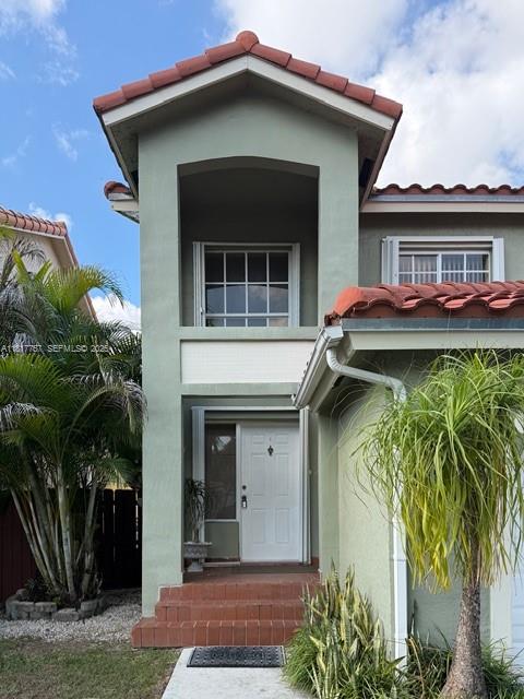 CHARLESTOWNE - Residential