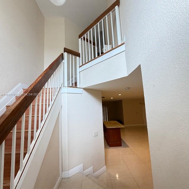 CHARLESTOWNE - Residential